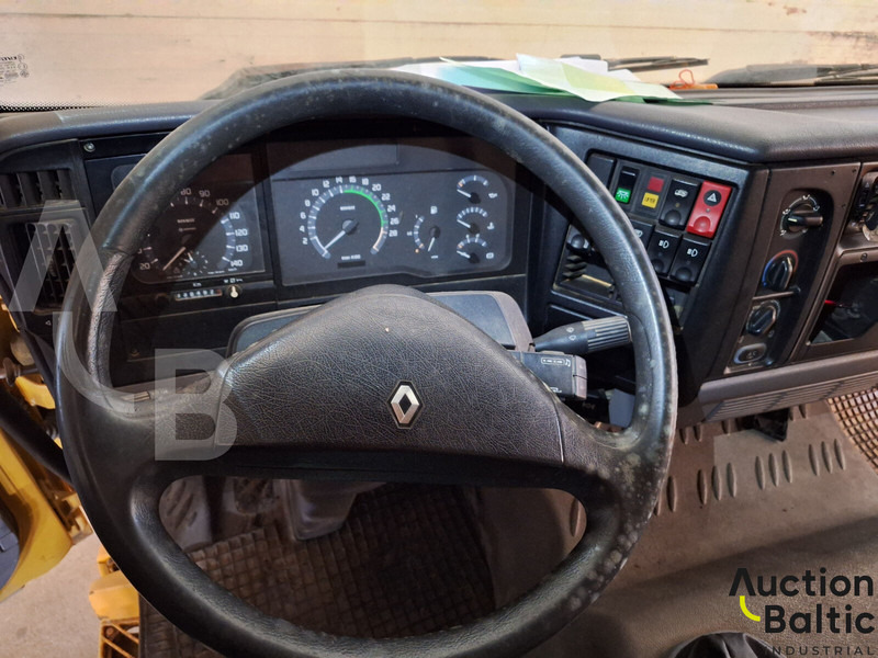 Caminhão limpa fossa Renault Midlum 180.08: foto 8