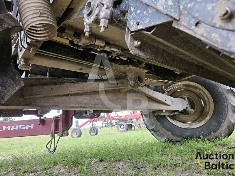 Ceifeira debulhadora para transporte de alimentos Rostselmash Acros 595 Plus: foto 16 Ceifeira debulhadora para transporte de alimentos Rostselmash Acros 595 Plus: foto 16