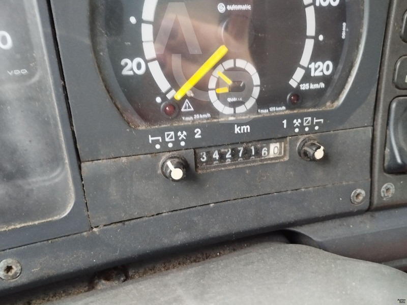 Scania B4X2 ATL - Caminhão tanque: foto 5 Scania B4X2 ATL - Caminhão tanque: foto 5