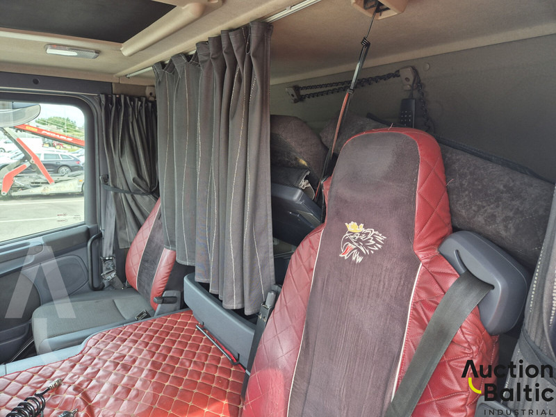 Camião chassi Scania P 450: foto 11
