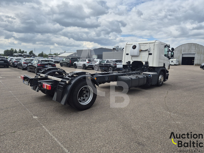 Scania P 450 - Camião chassi: foto 3 Scania P 450 - Camião chassi: foto 3