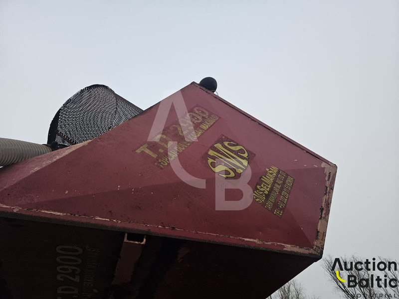 Selmaksan T.D.2900 - Ceifeira debulhadora: foto 5 Selmaksan T.D.2900 - Ceifeira debulhadora: foto 5