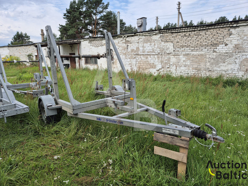 Tiki KP1500-RB - Semi-reboque de lona: foto 1 Tiki KP1500-RB - Semi-reboque de lona: foto 1