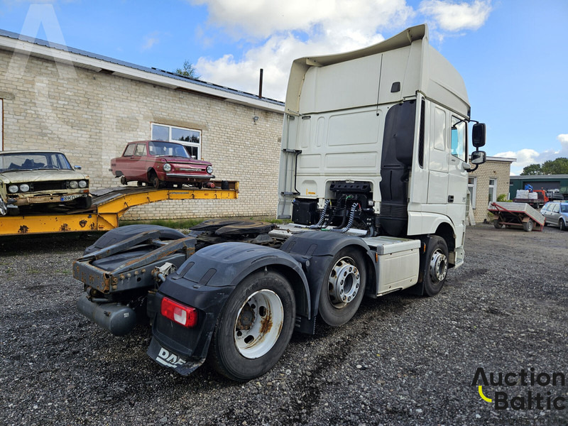 DAF XF460 - Tractor: foto 3 DAF XF460 - Tractor: foto 3