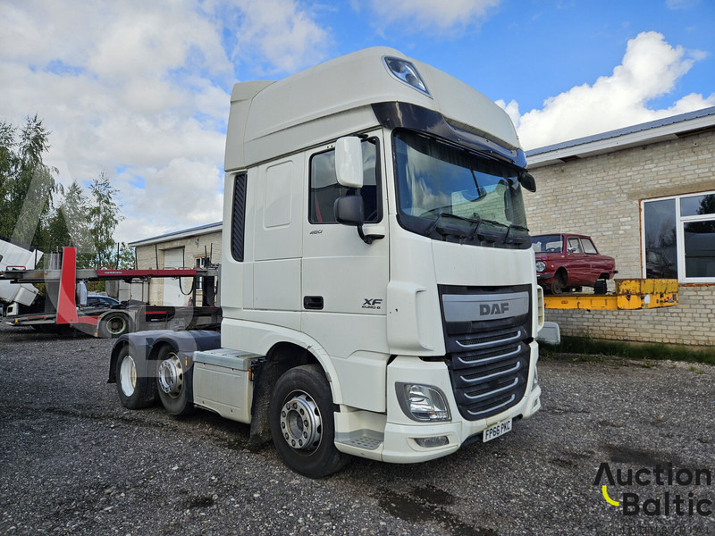DAF XF460 - Tractor: foto 1 DAF XF460 - Tractor: foto 1