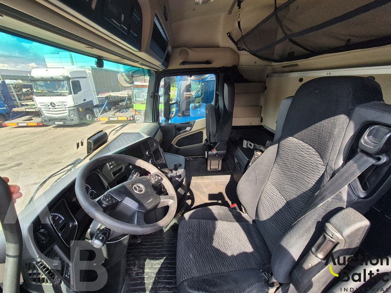 Tractor Mercedes-Benz Actros 1842: foto 6