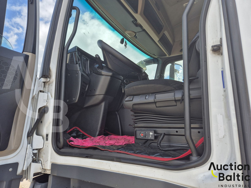 Leasing de Mercedes-Benz Actros 1843 Mercedes-Benz Actros 1843: foto 6