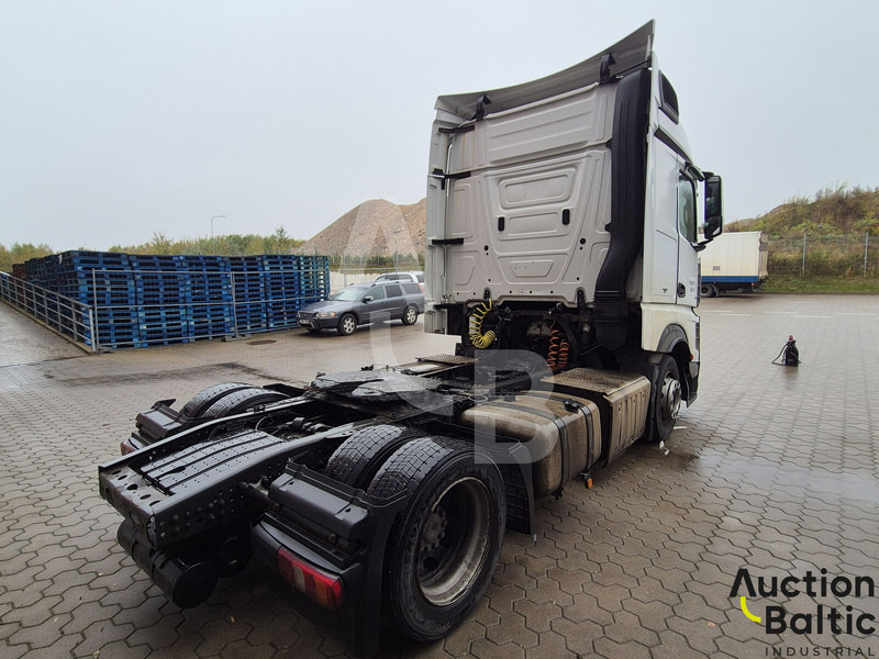 Mercedes-Benz Actros 1845 - Tractor: foto 4 Mercedes-Benz Actros 1845 - Tractor: foto 4
