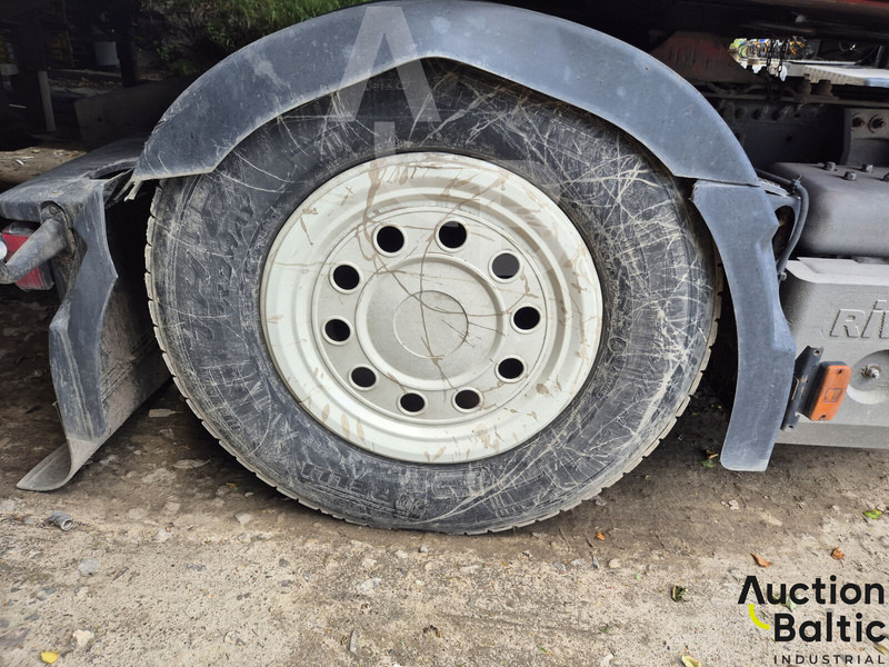 Tractor Renault 460-19 T: foto 13