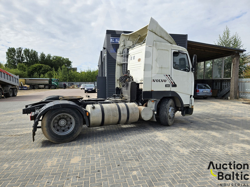 Volvo FH12 - Tractor: foto 4 Volvo FH12 - Tractor: foto 4