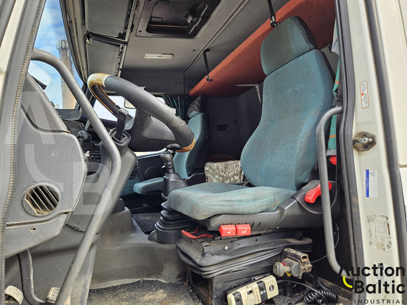 Volvo FH12 - Tractor: foto 5 Volvo FH12 - Tractor: foto 5