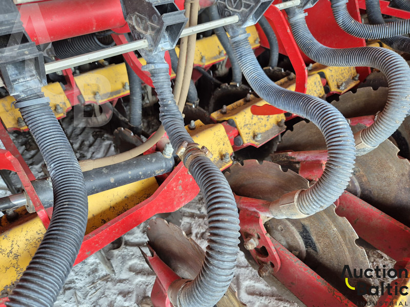 Vaderstad Rapid400C - Máquina para semear: foto 5 Vaderstad Rapid400C - Máquina para semear: foto 5