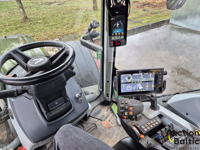 Trator Valtra T235: foto 6