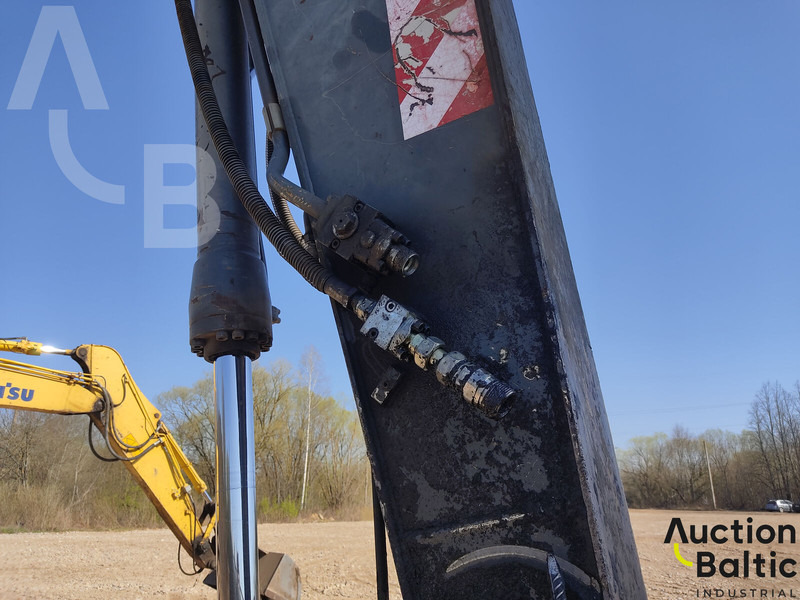 Escavadora de rastos Volvo EC 210 B N LC: foto 14