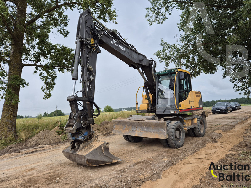 Volvo EW 140 C - Escavadeira de rodas: foto 1 Volvo EW 140 C - Escavadeira de rodas: foto 1