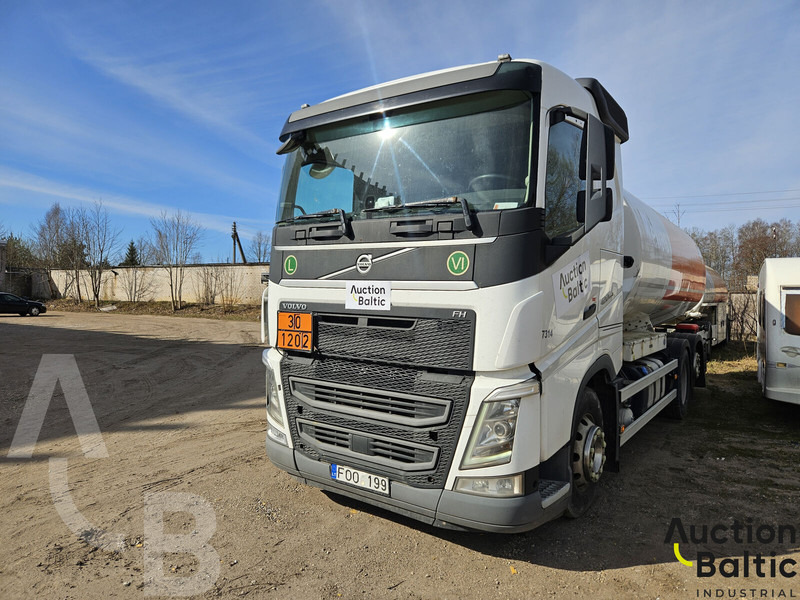 Volvo FH 420 - Caminhão tanque: foto 2 Volvo FH 420 - Caminhão tanque: foto 2