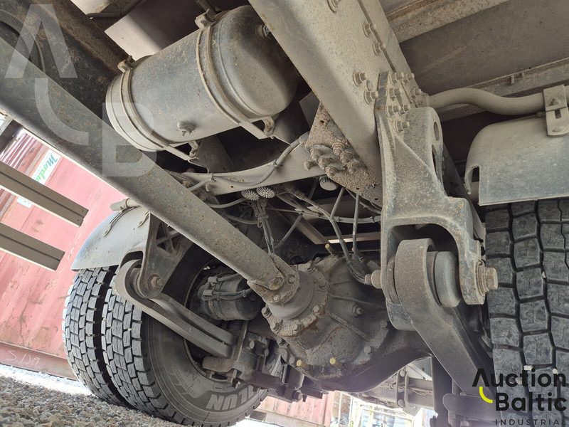 Camião furgão Volvo FL240: foto 9