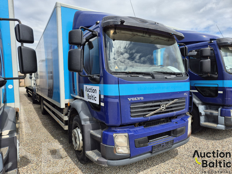 Volvo FL240 - Camião furgão: foto 2 Volvo FL240 - Camião furgão: foto 2