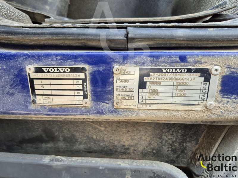 Camião furgão Volvo FL240: foto 14