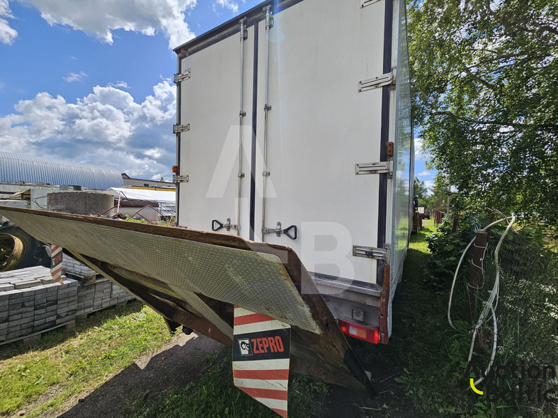 Volvo FL615 - Camião furgão: foto 4 Volvo FL615 - Camião furgão: foto 4
