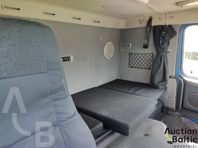 Camião transporte de veículos Volvo FM: foto 10