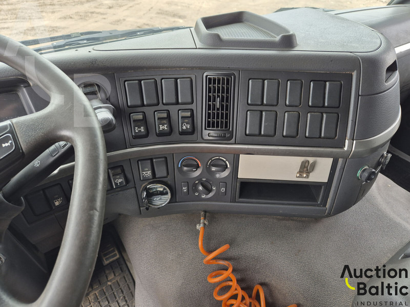 Camião basculante Volvo FM12: foto 9