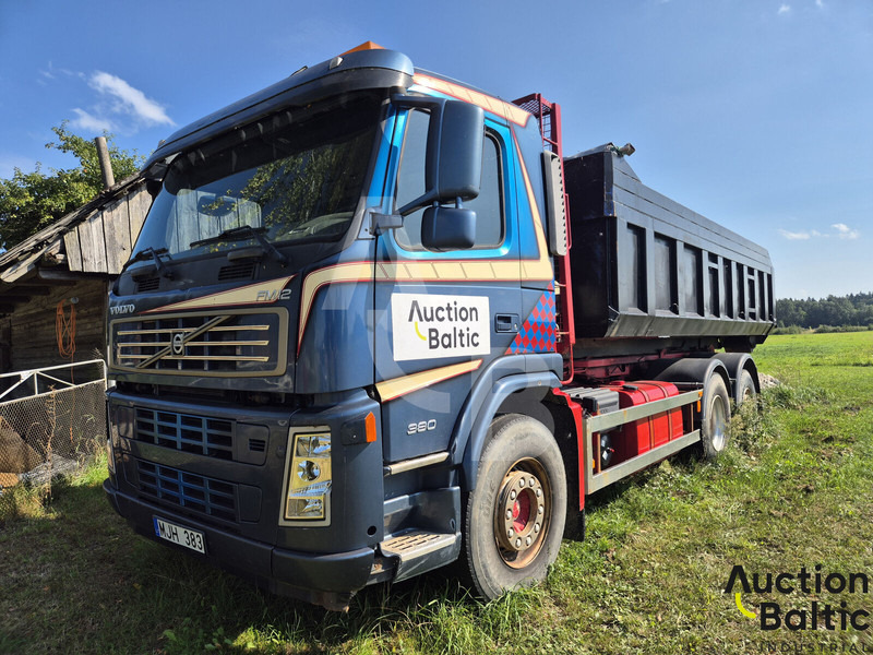 Volvo FM12 - Camião basculante: foto 1 Volvo FM12 - Camião basculante: foto 1