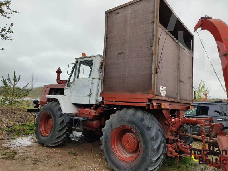 XTZ T-150K - Trator: foto 5 XTZ T-150K - Trator: foto 5