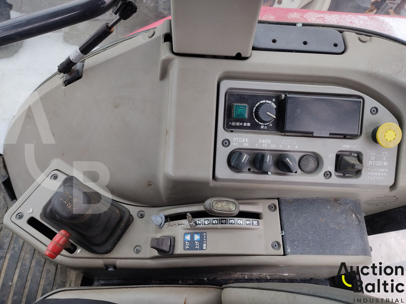 Trator Yanmar US545: foto 6