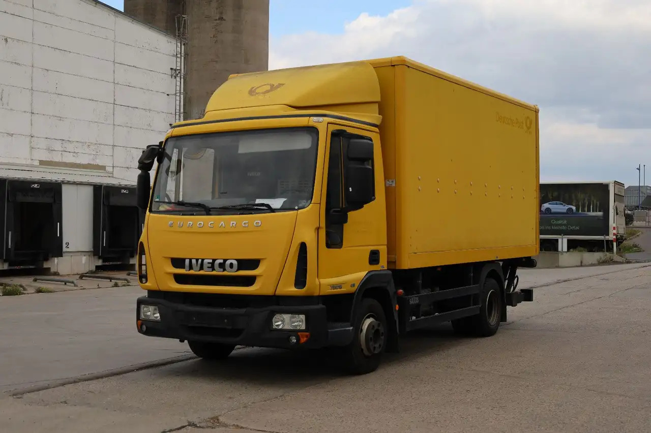 Iveco IG80EL2BA/KURZ/1. Hand/Scheckheft - Camião furgão: foto 1 Iveco IG80EL2BA/KURZ/1. Hand/Scheckheft - Camião furgão: foto 1