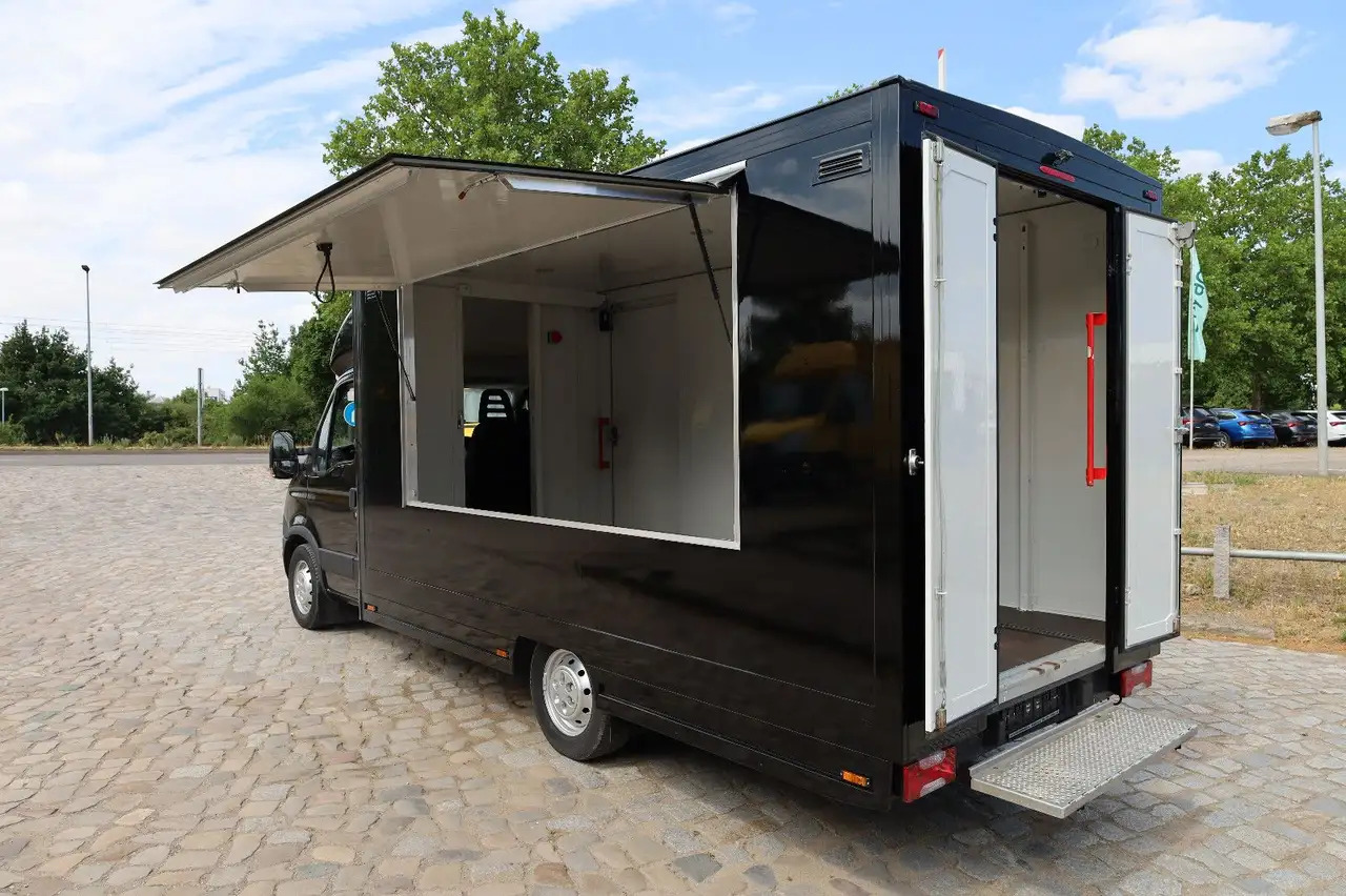 Iveco IS35SI2AA/ FOODTRUCK/Daily - Food truck: foto 3 Iveco IS35SI2AA/ FOODTRUCK/Daily - Food truck: foto 3