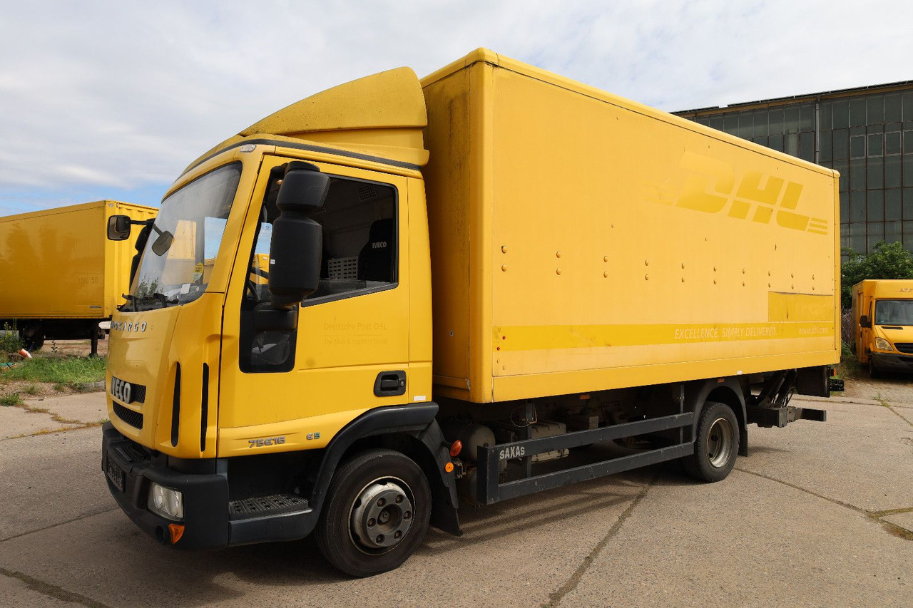 Iveco M752/Koffer/ 1. Hand - Carrinha de contentor: foto 3 Iveco M752/Koffer/ 1. Hand - Carrinha de contentor: foto 3