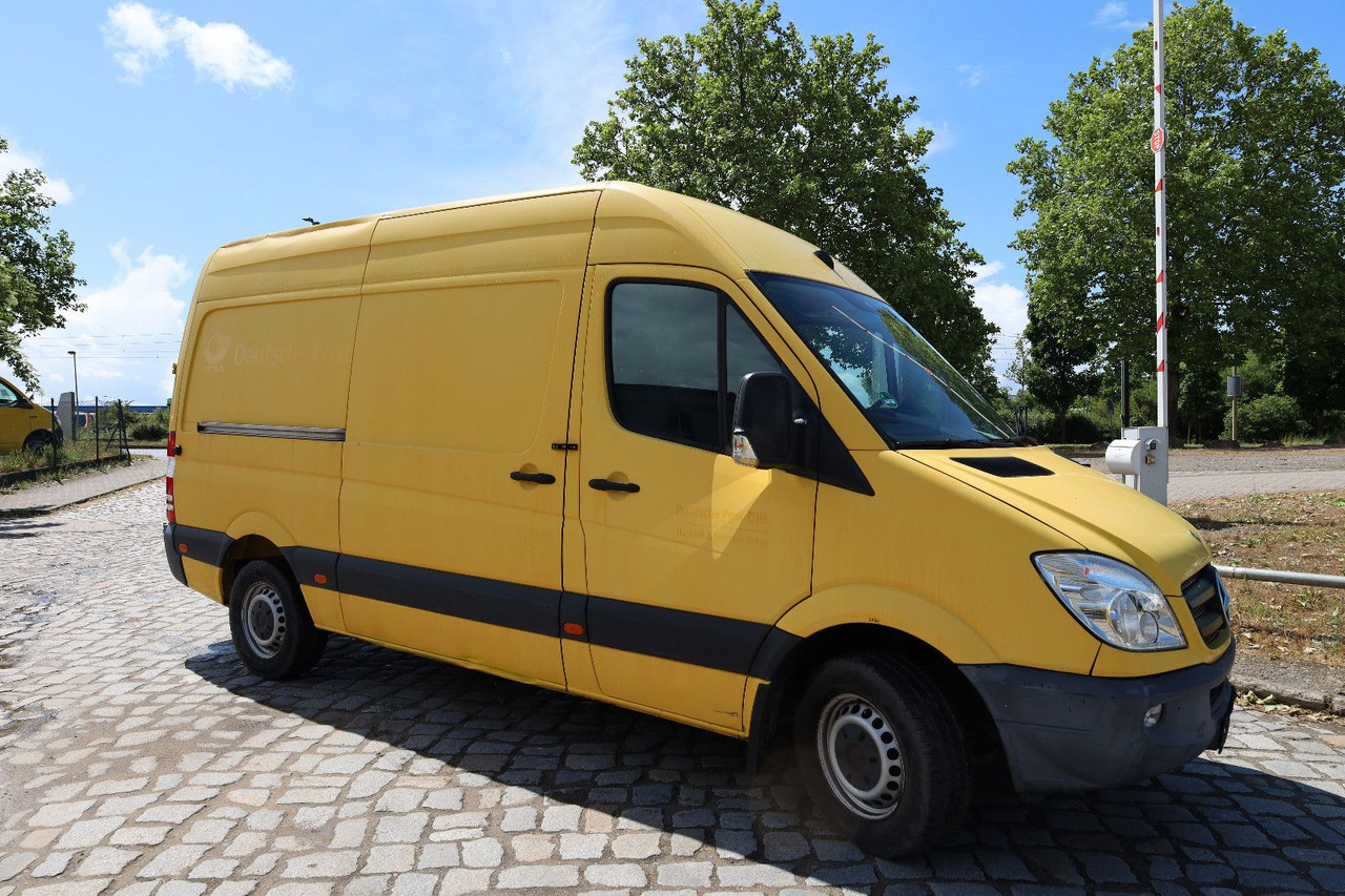 Mercedes-Benz Sprinter 906BB35/95kW/ mit Ladeschwenklift - Furgão: foto 1 Mercedes-Benz Sprinter 906BB35/95kW/ mit Ladeschwenklift - Furgão: foto 1