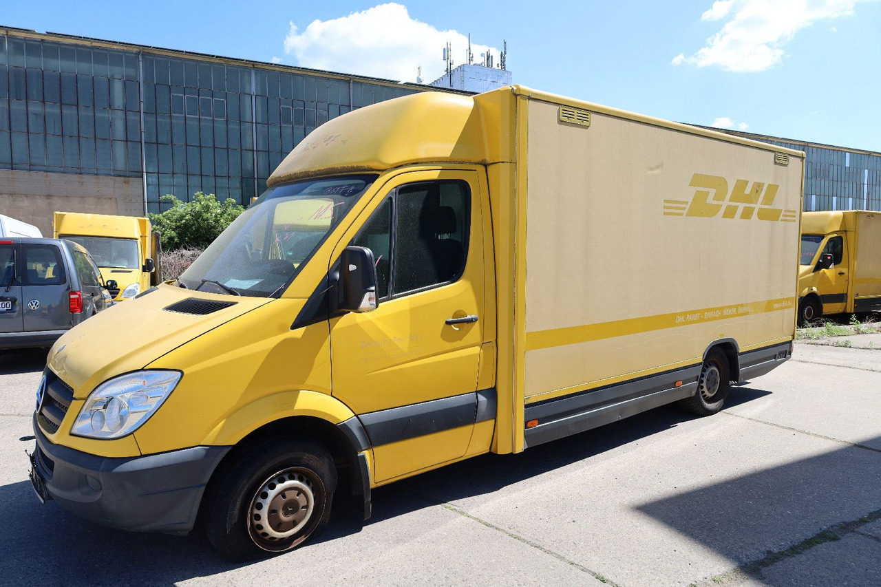 Mercedes-Benz Sprinter/ Koffer/Regalsystem/Motorschaden - Carrinha de contentor: foto 2 Mercedes-Benz Sprinter/ Koffer/Regalsystem/Motorschaden - Carrinha de contentor: foto 2