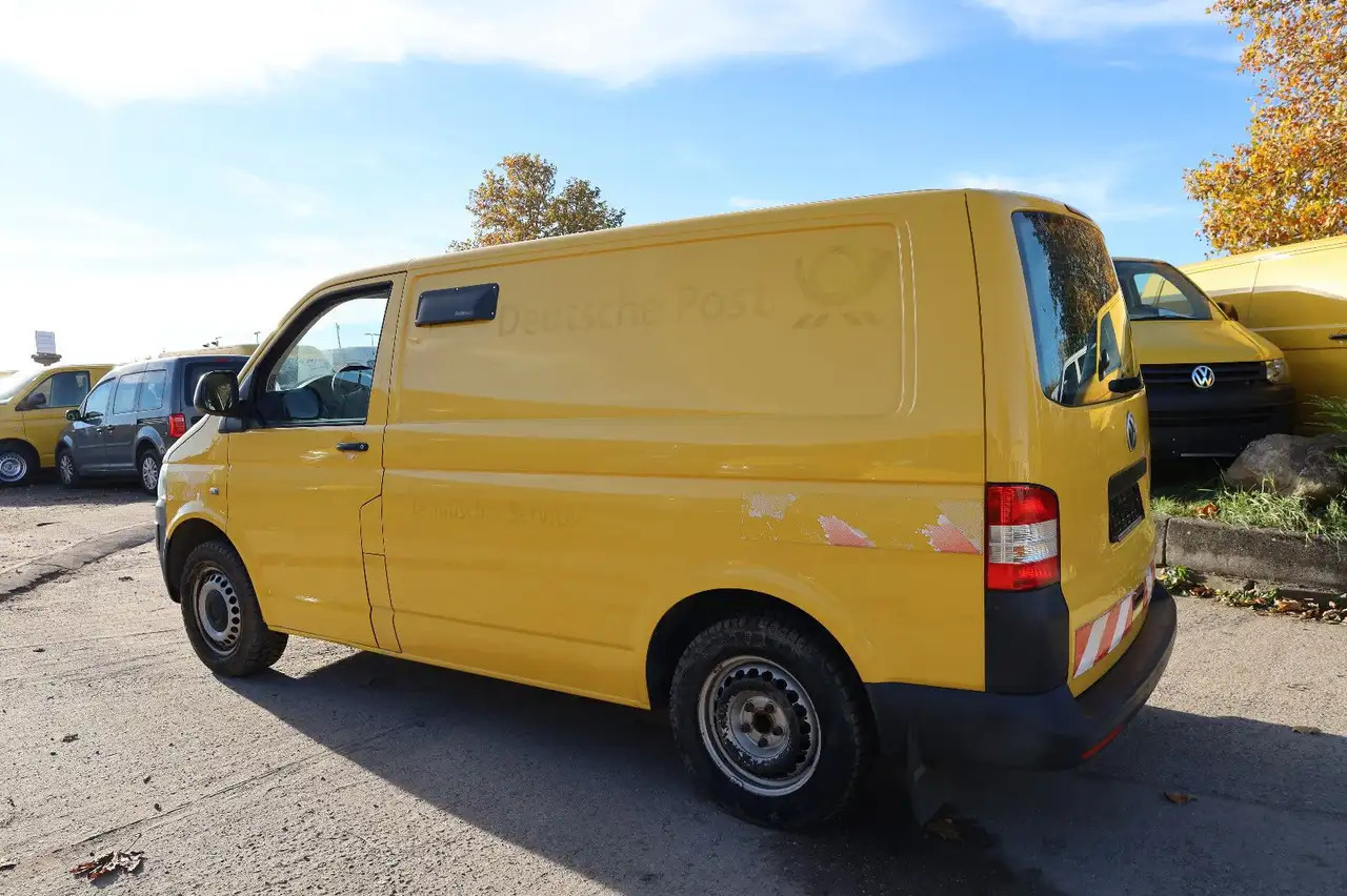 Volkswagen T5 Transporter/ 2.0 TDI/EU5/Werkstatt - Furgão: foto 4 Volkswagen T5 Transporter/ 2.0 TDI/EU5/Werkstatt - Furgão: foto 4