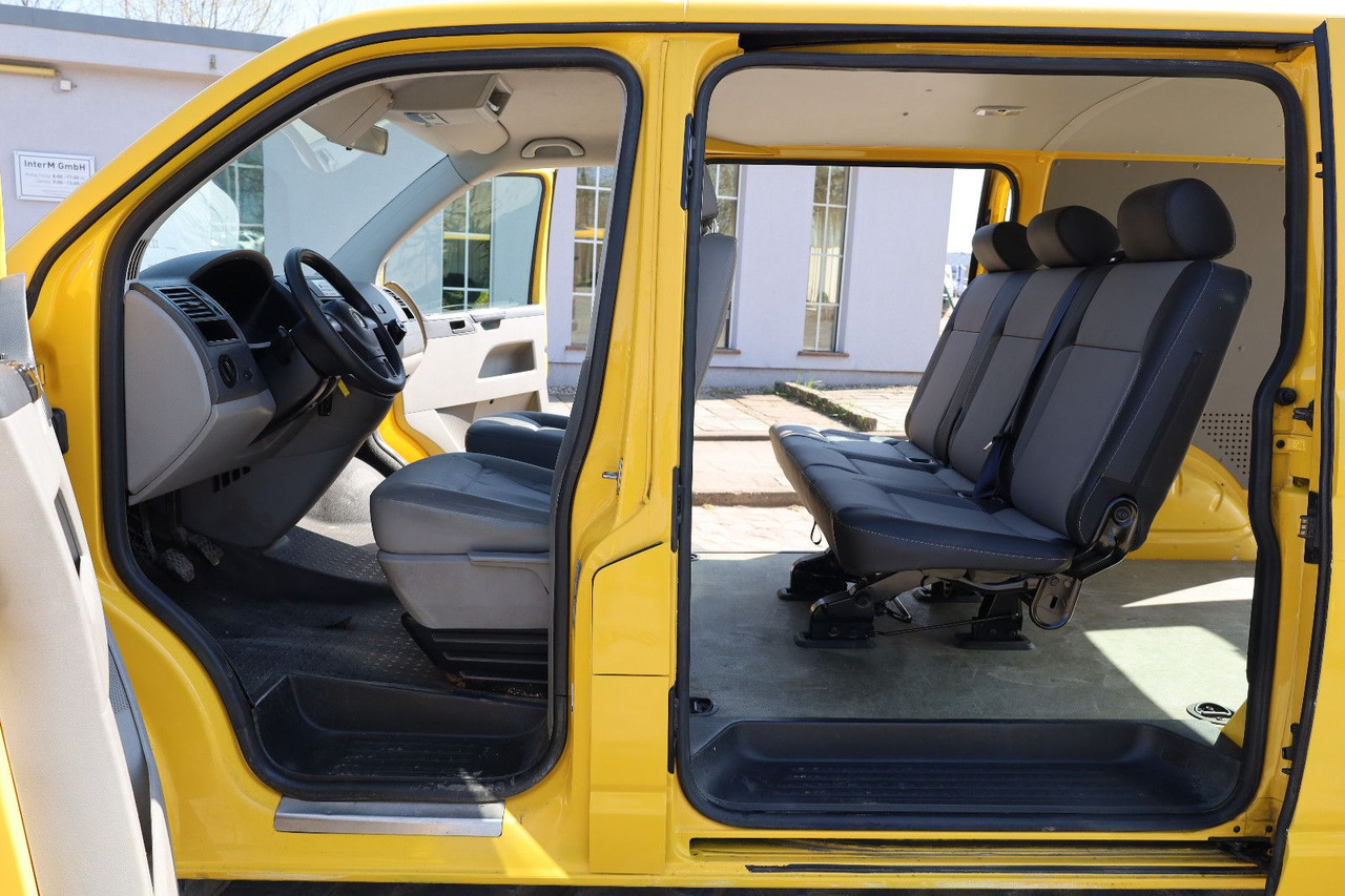 Volkswagen T5 Transporter Kasten-Kombi 2.0 TDI/EU5/5-Sitze - Furgão de passageiros: foto 2 Volkswagen T5 Transporter Kasten-Kombi 2.0 TDI/EU5/5-Sitze - Furgão de passageiros: foto 2