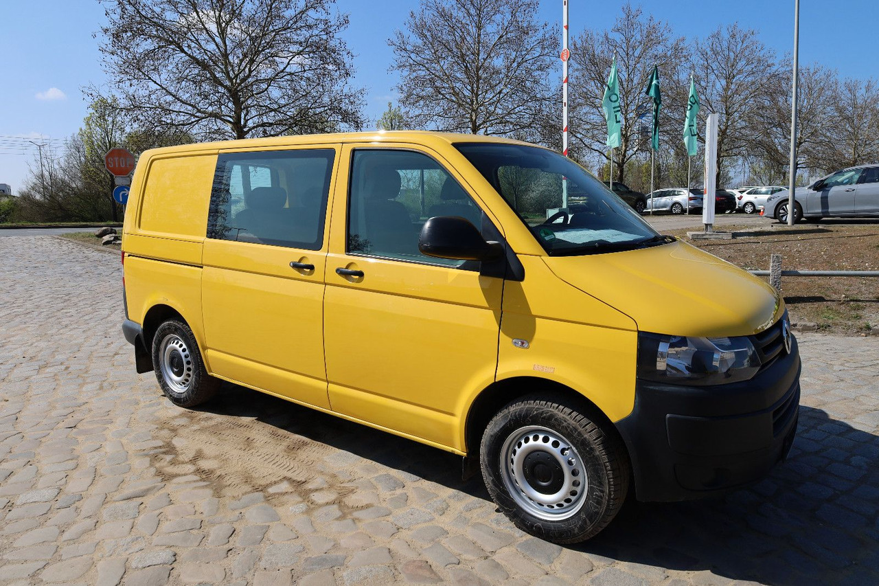 Volkswagen T5 Transporter Kasten-Kombi 2.0 TDI/EU5/5-Sitze - Furgão de passageiros: foto 5 Volkswagen T5 Transporter Kasten-Kombi 2.0 TDI/EU5/5-Sitze - Furgão de passageiros: foto 5