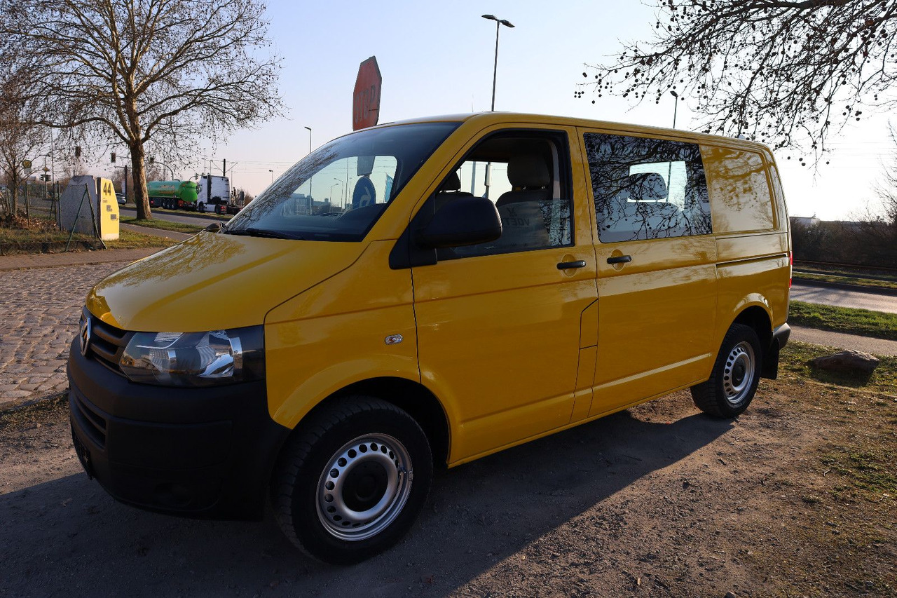 Volkswagen T5 Transporter Kasten-Kombi 2.0 TDI/EU5/5-Sitze - Furgão de passageiros: foto 2 Volkswagen T5 Transporter Kasten-Kombi 2.0 TDI/EU5/5-Sitze - Furgão de passageiros: foto 2