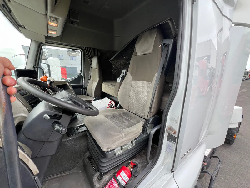 Renault Premium 430 VOITH RETARDER **Euro5eev premium 430 2013** - Tractor: foto 4 Renault Premium 430 VOITH RETARDER **Euro5eev premium 430 2013** - Tractor: foto 4