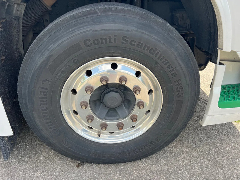 Volvo FH 500 VDS STEERING***PTO POMP***Full Air***FH500 euro6 - Tractor: foto 4 Volvo FH 500 VDS STEERING***PTO POMP***Full Air***FH500 euro6 - Tractor: foto 4