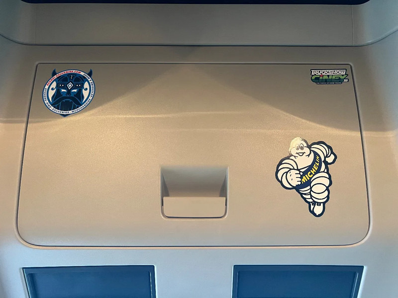 Volvo FH 540 Performance Edition*FH540 XL*Collecter Item* - Tractor: foto 2 Volvo FH 540 Performance Edition*FH540 XL*Collecter Item* - Tractor: foto 2