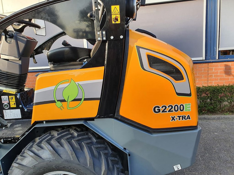 Giant Tobroco Giant G2200E X-TRA Kniklader - Pá carregadora de rodas: foto 4 Giant Tobroco Giant G2200E X-TRA Kniklader - Pá carregadora de rodas: foto 4