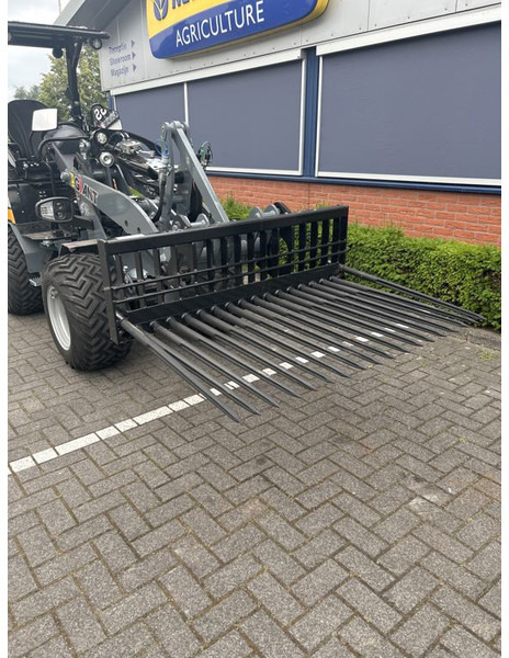 Giant Tobroco Tegelriek - Pá carregadora de rodas: foto 2 Giant Tobroco Tegelriek - Pá carregadora de rodas: foto 2