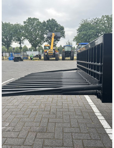 Giant Tobroco Tegelriek - Pá carregadora de rodas: foto 5 Giant Tobroco Tegelriek - Pá carregadora de rodas: foto 5