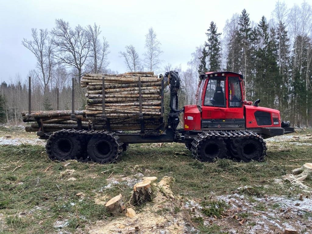 Komatsu 855 - Forwarder: foto 3 Komatsu 855 - Forwarder: foto 3