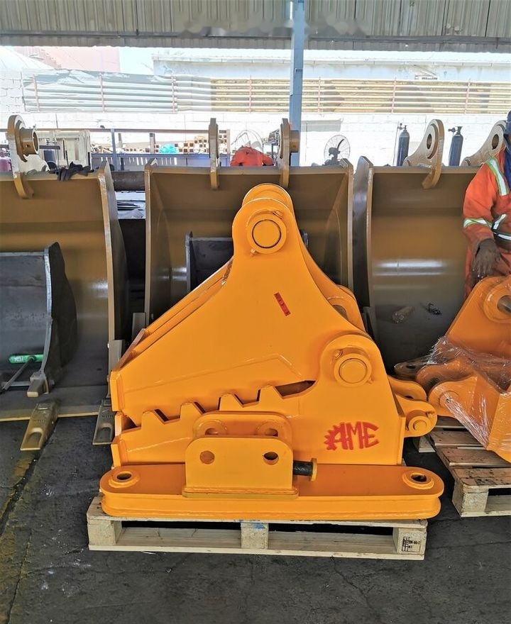 AME Mechanical Pulverizer - Tesoura de demolição por Escavadeira: foto 4 AME Mechanical Pulverizer - Tesoura de demolição por Escavadeira: foto 4