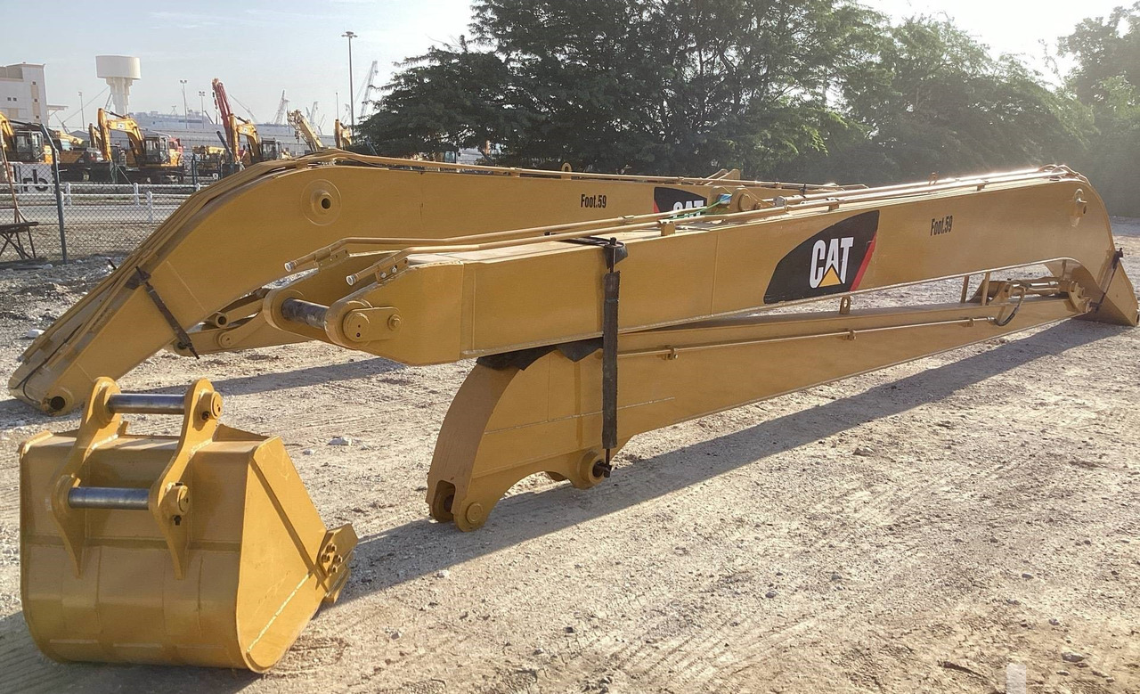 CATERPILLAR CAT 320 - Lança por Escavadeira: foto 3 CATERPILLAR CAT 320 - Lança por Escavadeira: foto 3