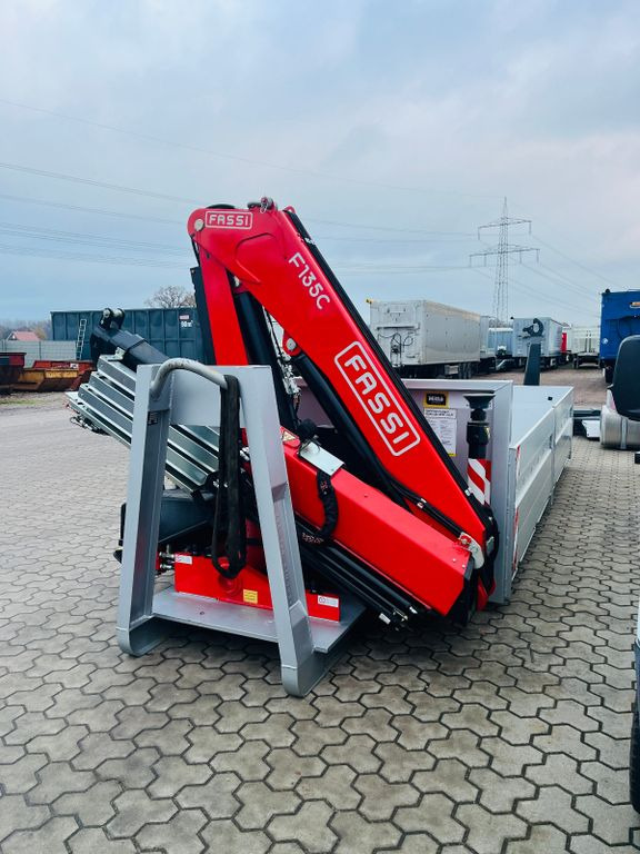 Abrollcontainer Container Kran Fassi F135 - Semi-reboque transportador de contêineres/ Caixa móvel: foto 2 Abrollcontainer Container Kran Fassi F135 - Semi-reboque transportador de contêineres/ Caixa móvel: foto 2