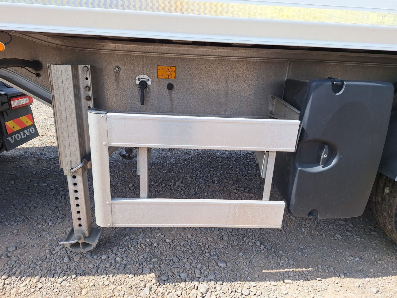 Semi-reboque basculante Benalu Bulkliner S 95  50m³ Kombiklappe: foto 6