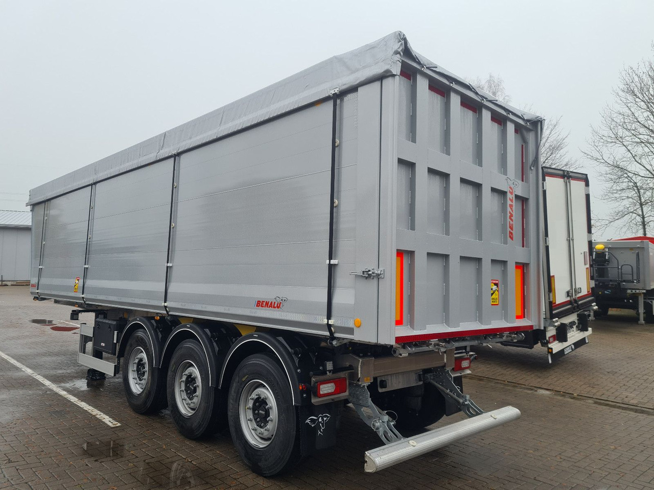 Benalu Bulkliner S 95 Schlammdicht 50 m³ - Semi-reboque basculante: foto 3 Benalu Bulkliner S 95 Schlammdicht 50 m³ - Semi-reboque basculante: foto 3